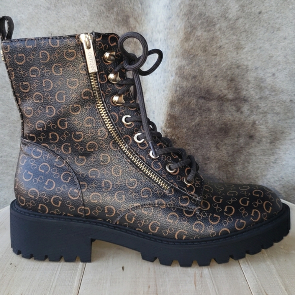 Guess 8 1/2 New Without Tags Vegan Leather Boots